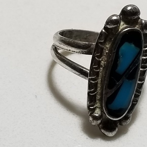 Zuni Design and Sterling Ring with Genuine Turquoise Arizona Art - Picture 3 of 10
